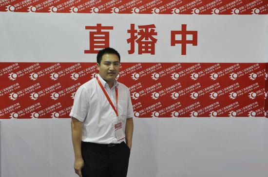 湖(hu)北龙岩浩发机(jī)械制造有限责(ze)任公司(3G网站)銷(xiāo)售公司執行總(zǒng)經理楊繼先生(sheng)