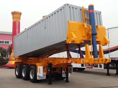 集裝箱自卸(xie)2.jpg